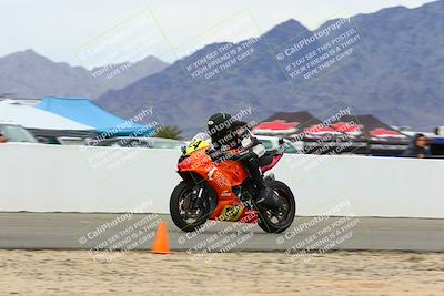 media/Jan-15-2022-CVMA (Sat) [[711e484971]]/Race 11 Amateur Supersport Middleweight/